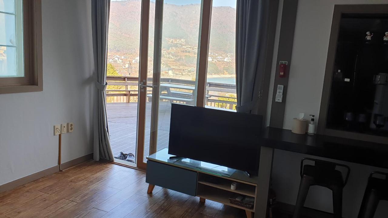 Travel Sketch Pension Кодже Экстерьер фото